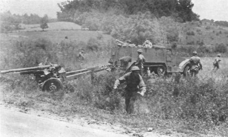 US 75mm gun on exercise, Tennessee, United States, Jun 1941