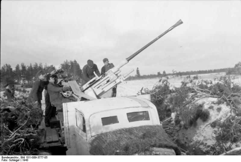 German truck-mounted 3.7 cm anti-aircraft gun in the Soviet Union, 1943, photo 2 of 2